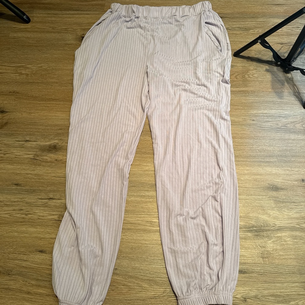 Lilac prettylittlething pants size 14 great condition